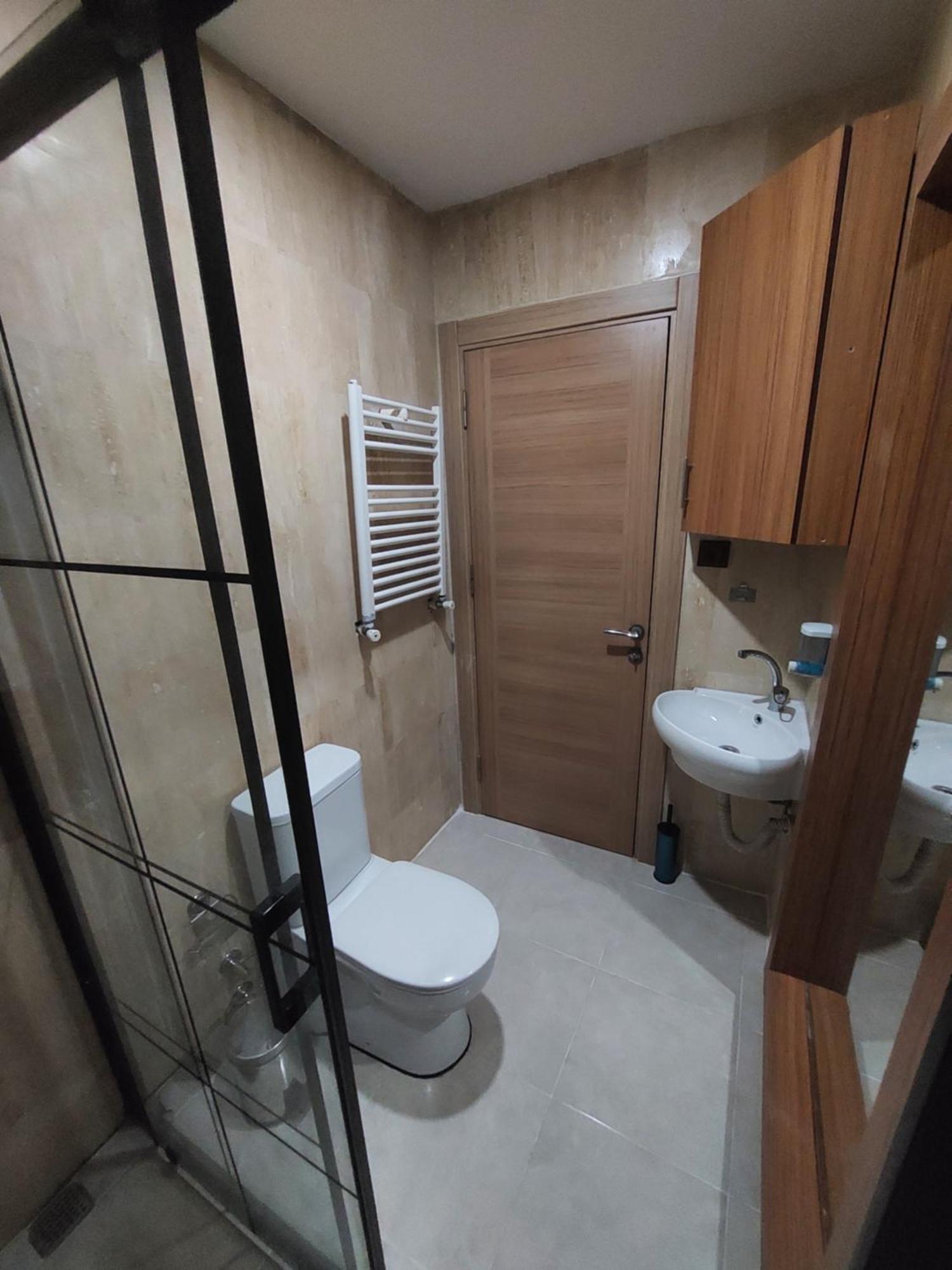 Moon Hostel Istanbul Exterior photo